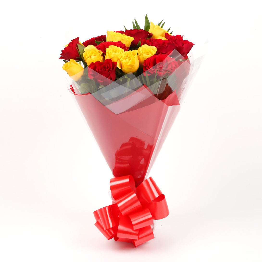 20 Blush Yellow & Red & Roses Birthday Balloon£21.99