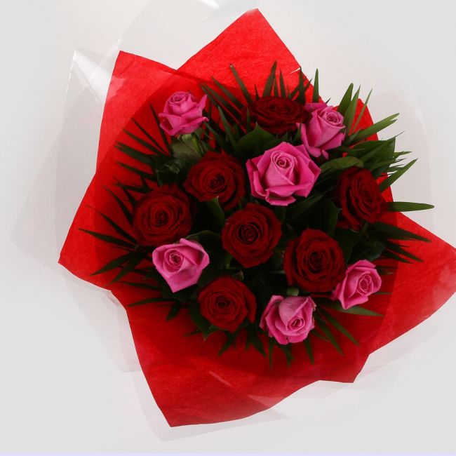 Love You Balloon & Blush Roses Bouquet£19.99