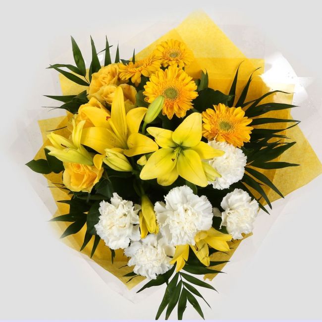 Golden Sunshine Flowers Bouquet£16.99