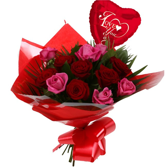 Love You Balloon & Blush Roses Bouquet£19.99