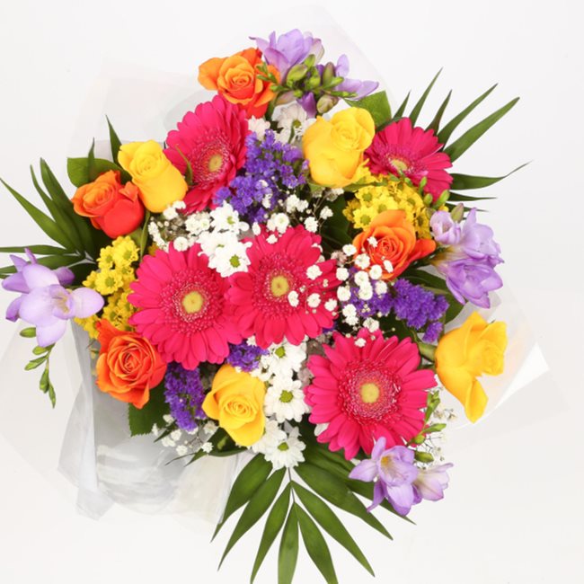 Love You Balloon & Brilliant Blooms Bouquet£19.99