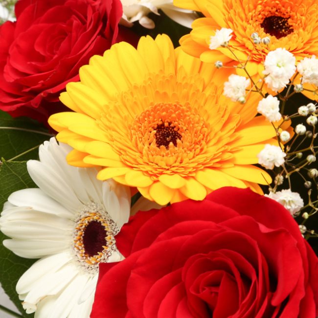 Love You Balloon & Celebration Bouquet£19.99