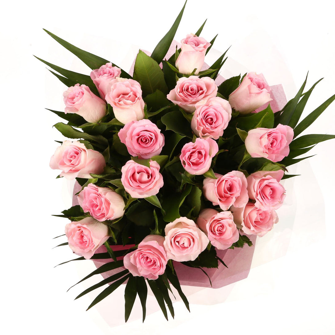 20 Beautiful Pink Roses & Get Well Balloon£21.99
