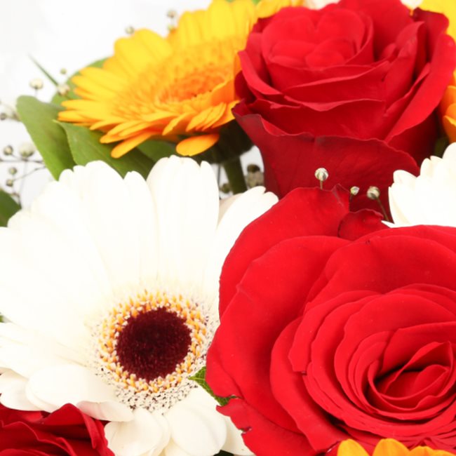 Love You Balloon & Celebration Bouquet£19.99