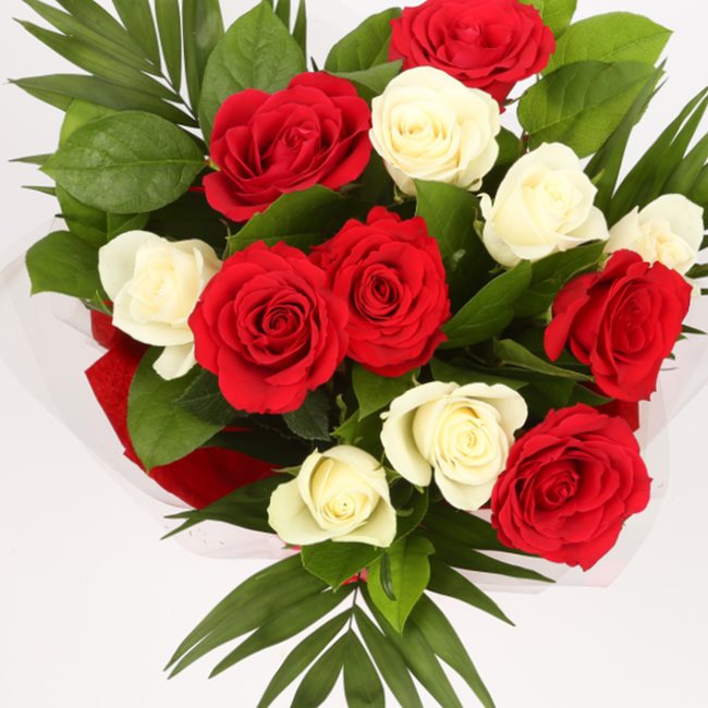 Love You Balloon & 12 Red & White Roses£19.99