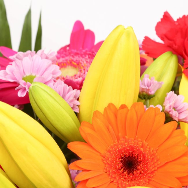 Love Balloon & Summer Sun Bouquet£19.99