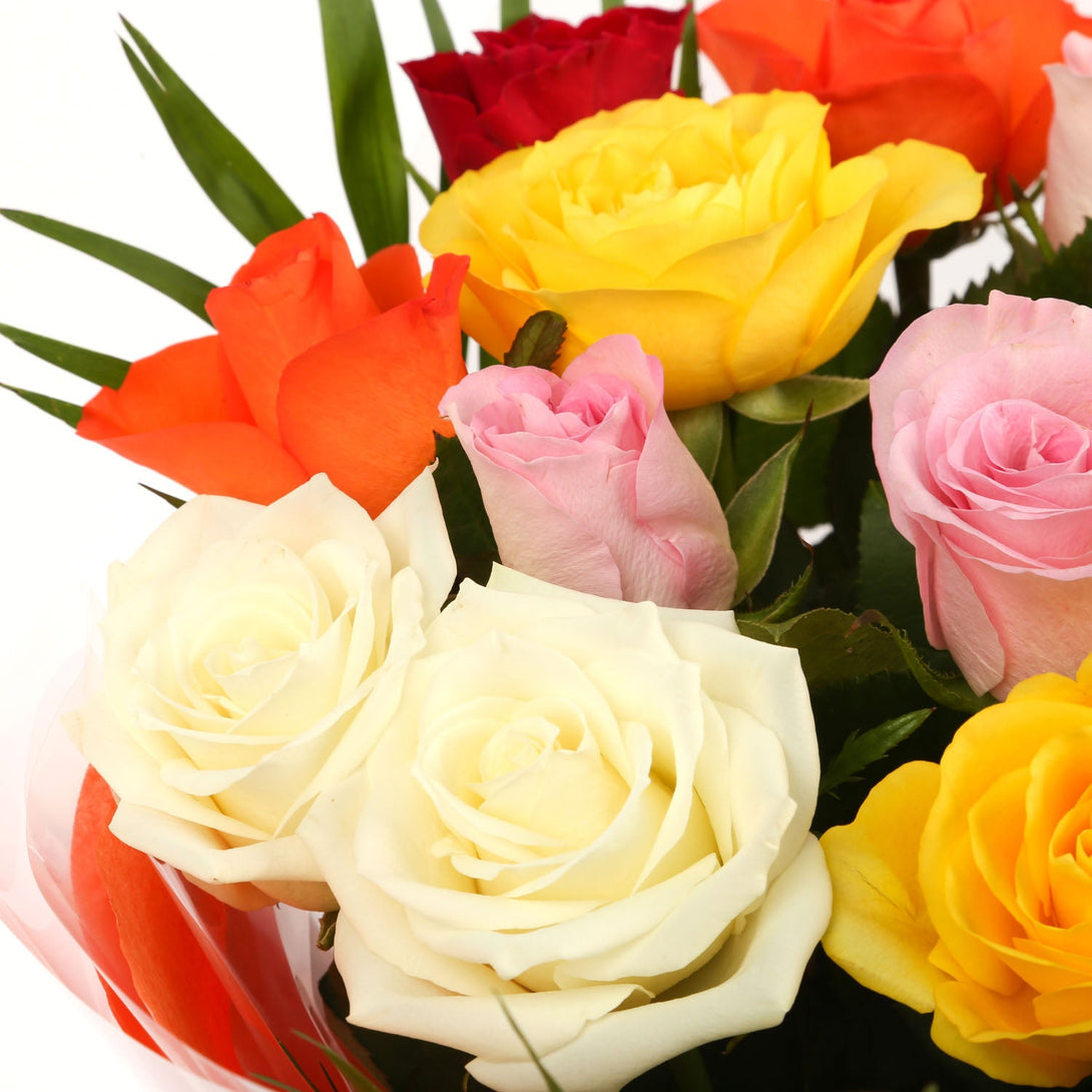 20 Mixed Roses Bouquet Flowers & Get Well Balloon£21.99