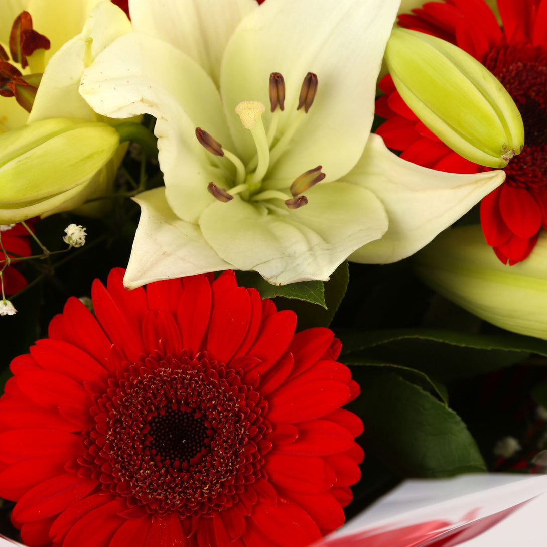 A Stunning Red Gerbera & Lily Bouquet & Birthday Balloon£16.99