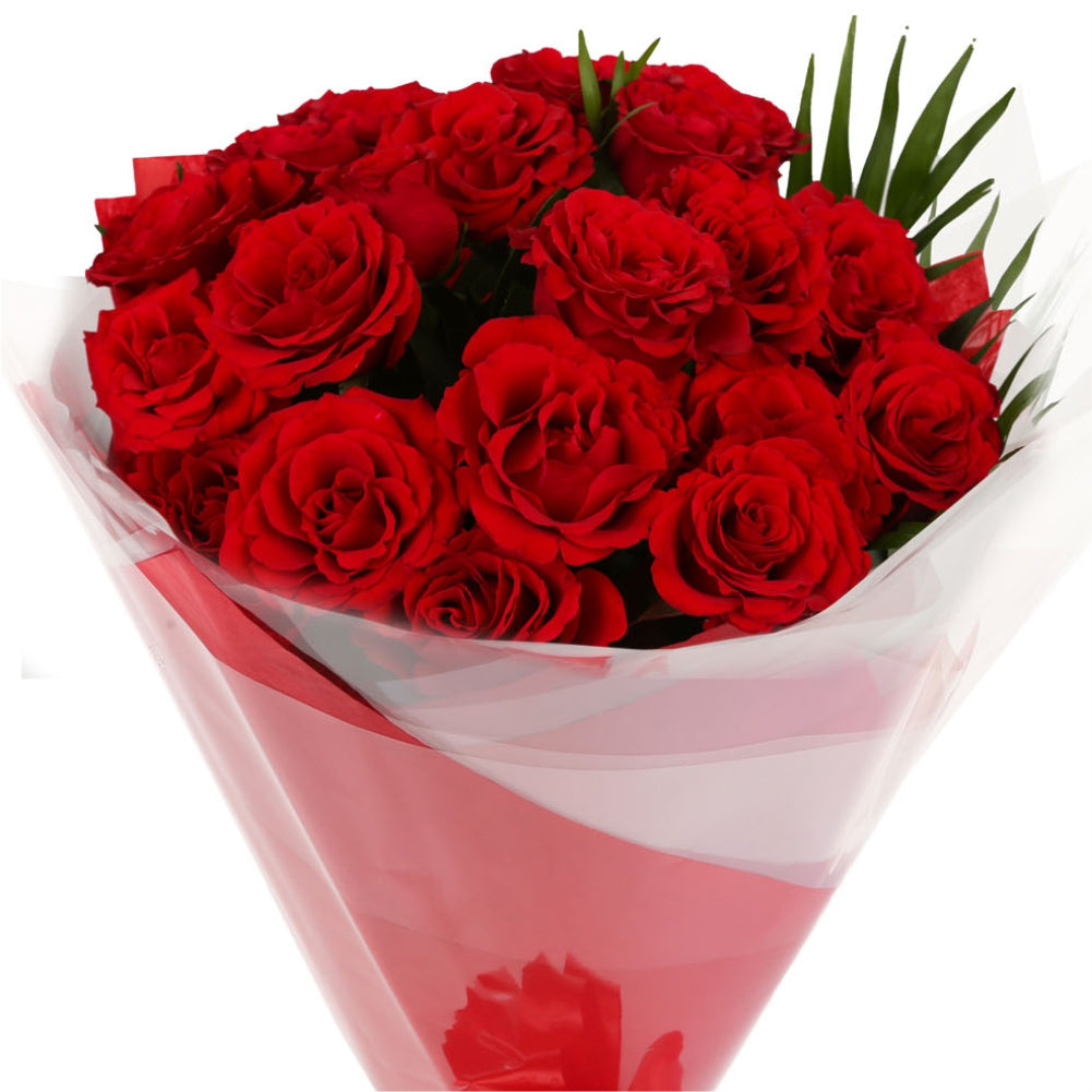 20 Red Roses & Birthday Balloon£21.99